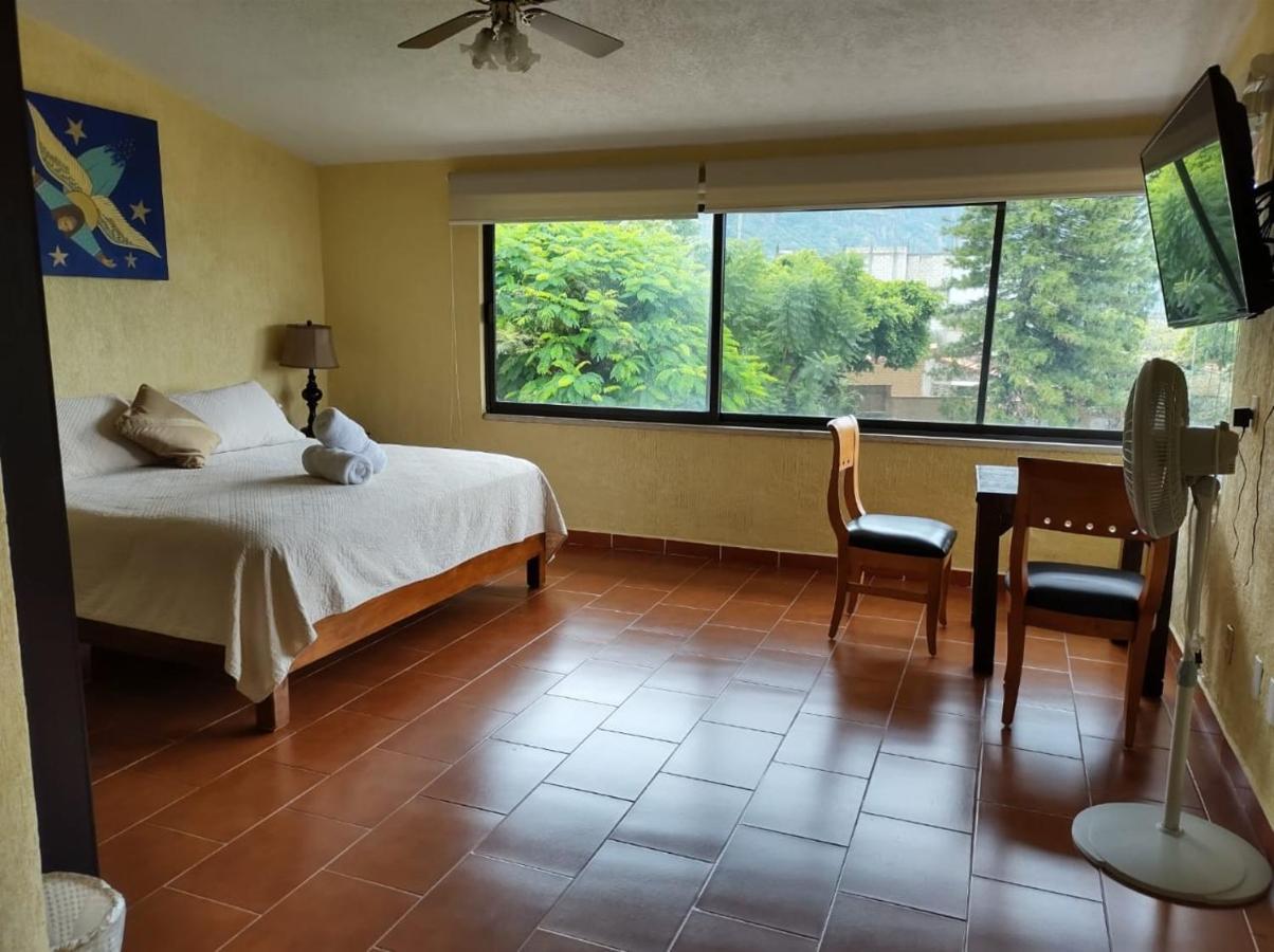 Hotel Quinta Del Sol Тепостлан Экстерьер фото